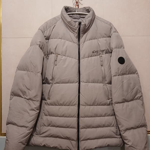 디스커버리 정품 남성 패딩 105 사이즈