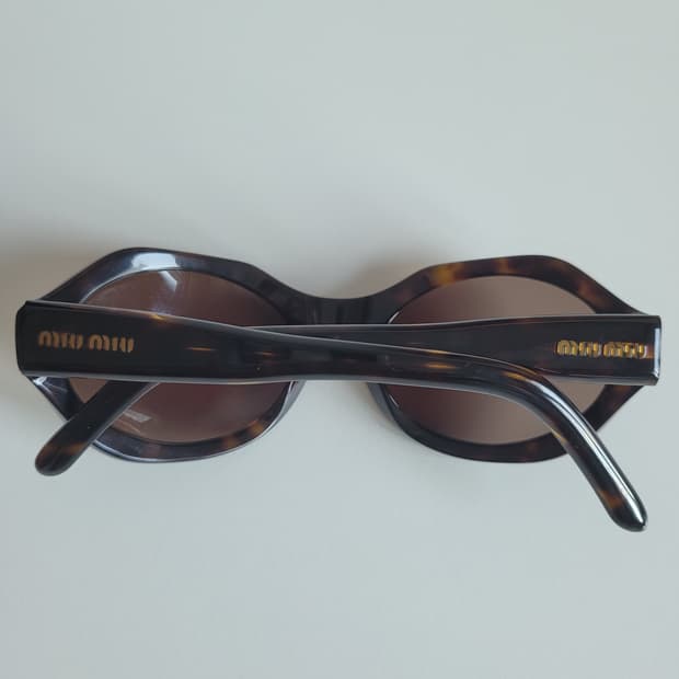 miumiu 미우미우 레오파드선글라스