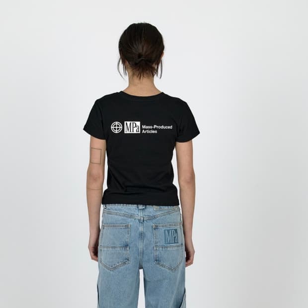 플라스틱 프로덕트 반팔 MPa T-SHIRT L