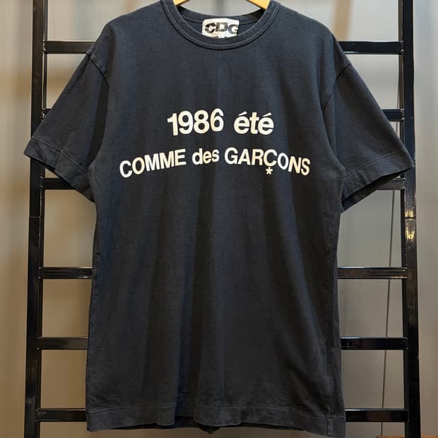 [L] 꼼데가르송 CDG 1986 été 로고 반팔티셔츠 블랙 8.9