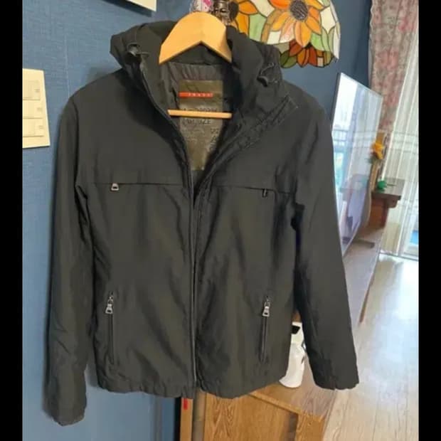 프라다 고어텍스자켓