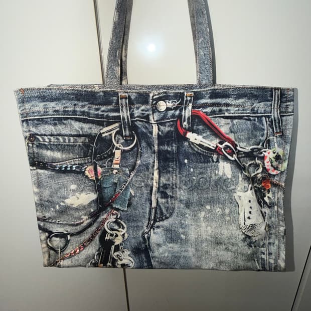 Acne studios 아크네 스튜디오 트롱프뢰유 데님 토트백