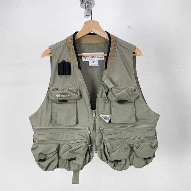 컬럼비아 PFG 아미 그린 유틸리티 피싱 베스트