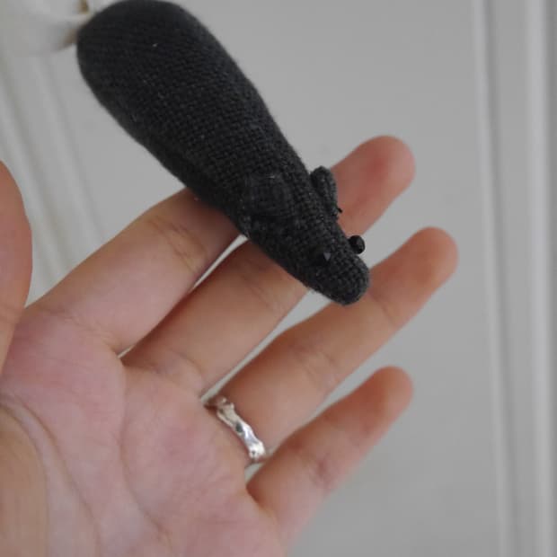 Mouse necklace