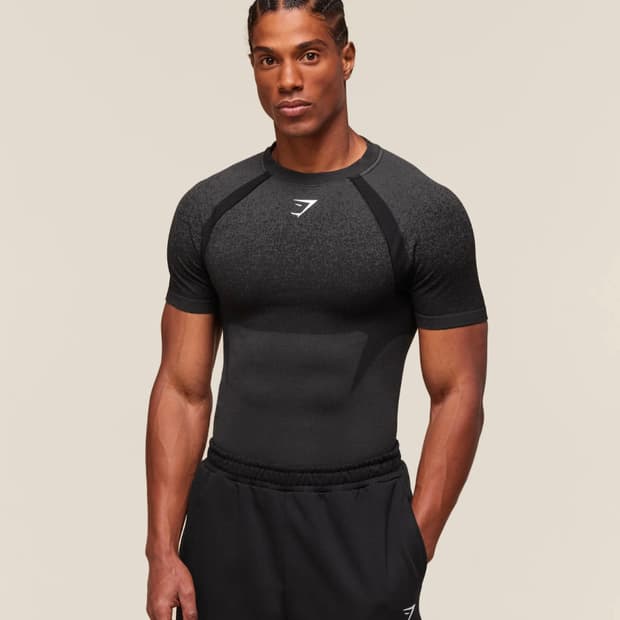 [S] 짐샤크 쉐도우 심리스 반팔 블랙