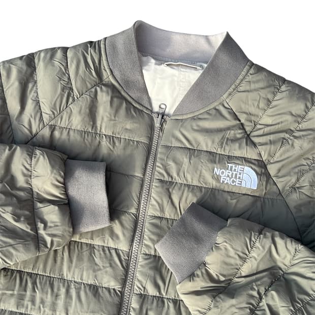 The North Face 노스페이스 리버시블 논카라 점퍼