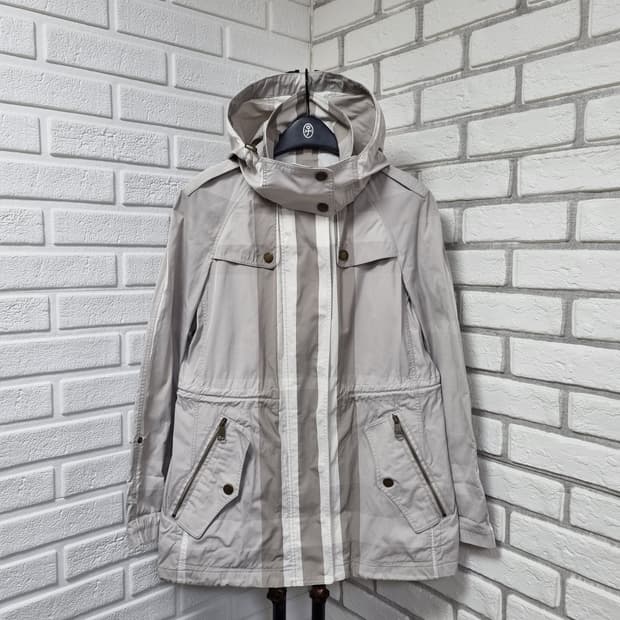 [uk8/정품] 버버리 그레이체크 후드 바람막이