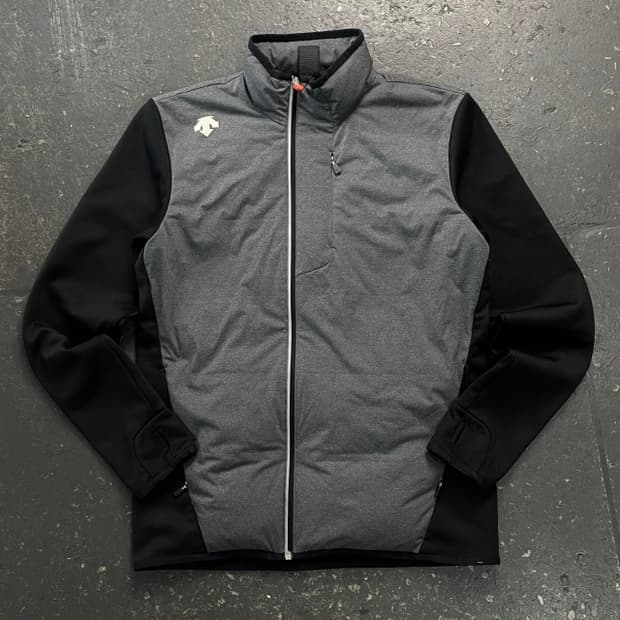 100 데상트 하이브리드 방풍 패딩 