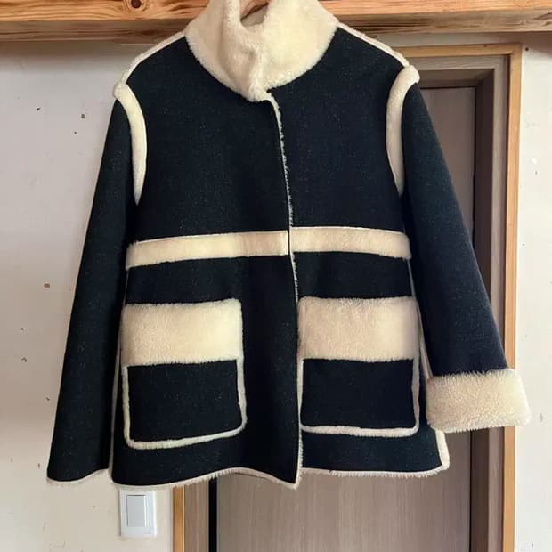 듀엘 리버시즐 양면 퍼 무스탕