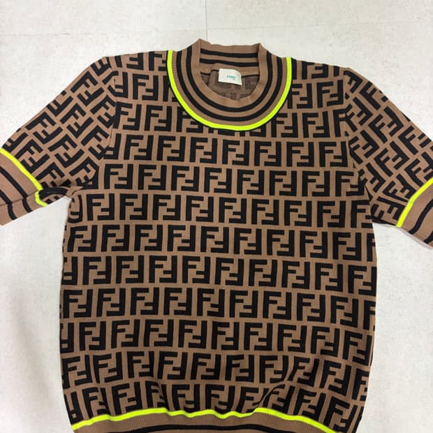 펜디 정품 니트반팔 44-55