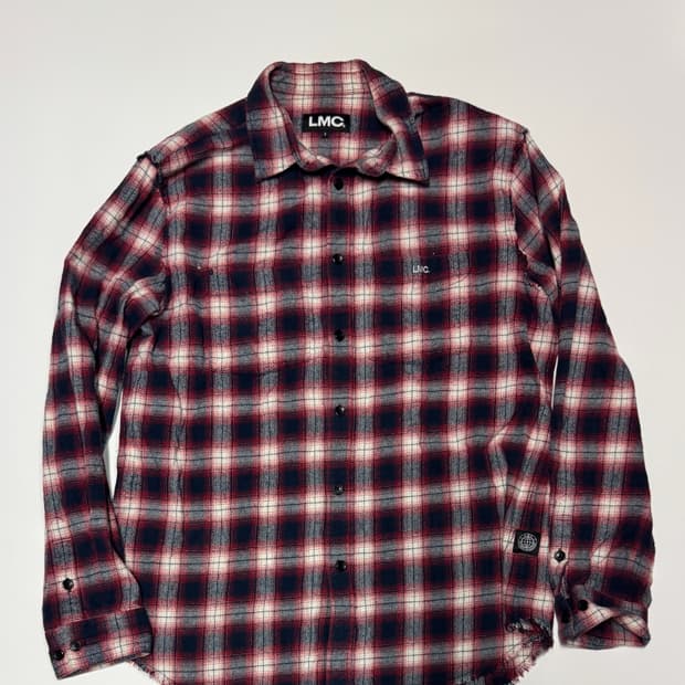LMC 엘엠씨 뒷 스펠로고 그라데이션 체크 셔츠