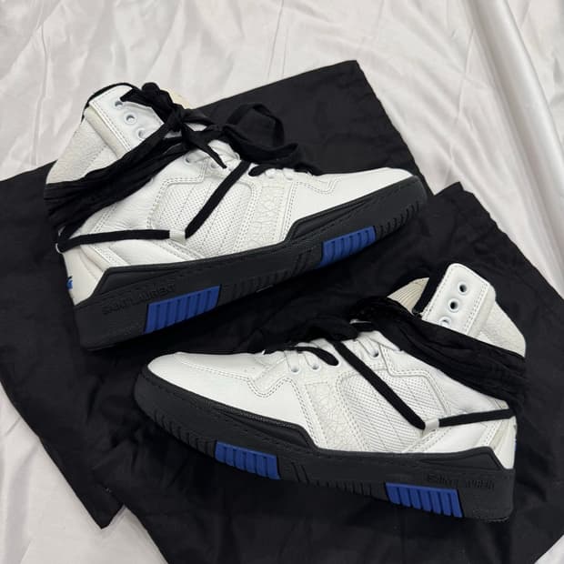 Saint Laurent high-top sneakers (41/265)
