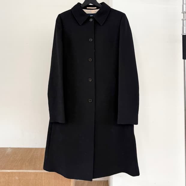 버버리 블랙 셔츠 칼라 스트레이트 라인 코트