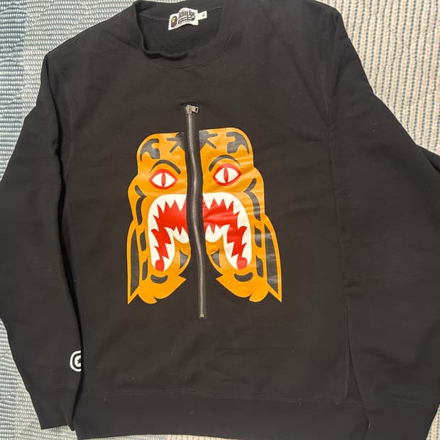 베이프 타이거 맨투맨 xl