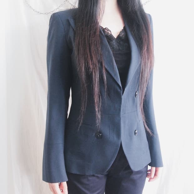 질샌더 히든 후크 슬림핏 크롭컷 블레이져