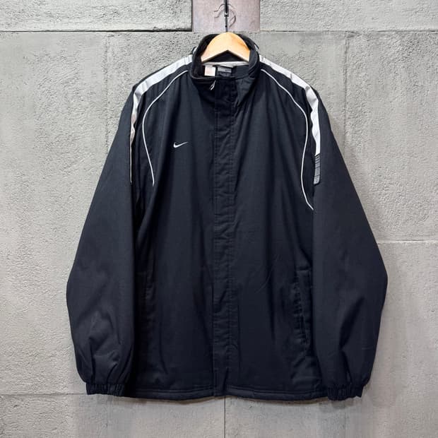 나이키 스우시 점퍼 (XL)  