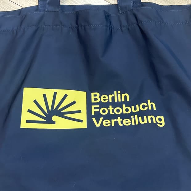 베를린 포토북 디스트리뷰션 BFV 001 BAG (NAVY)