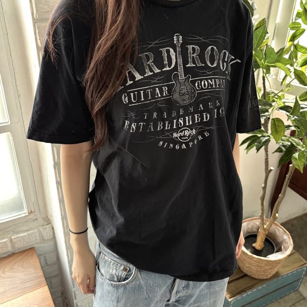 하드락 프린팅 반팔