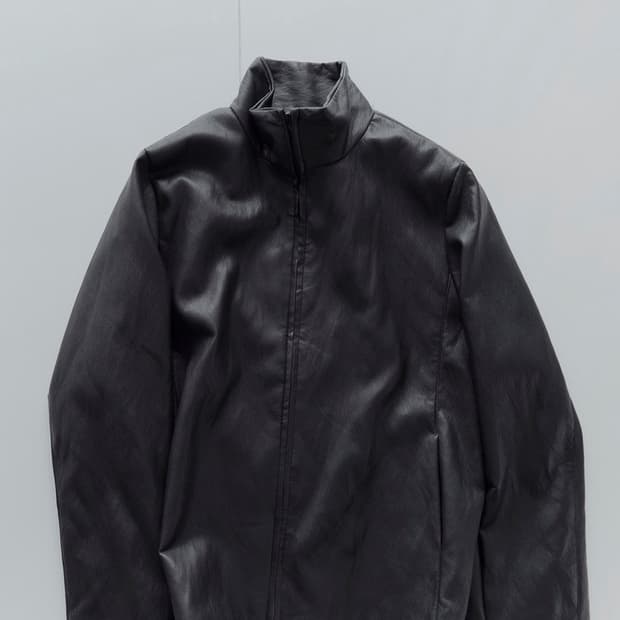 seigi solnokia noimar 2사이즈 구매합니다!