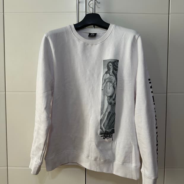 스투시 비너스 맨투맨 L사이즈