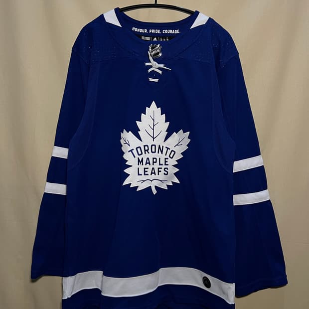 아디다스 토론토 NHL 져지 처분 