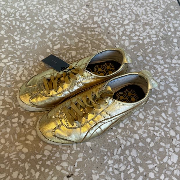 Onitsuka Tiger Mexico 66 Gold Sneakers