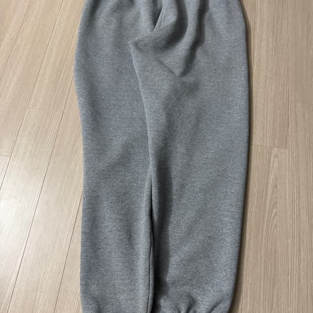 파타고니아 스웻팬츠 M 사이즈 판매