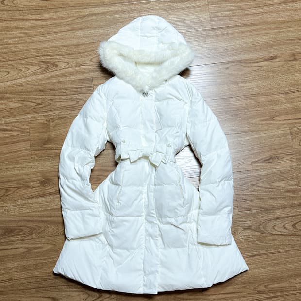 빈티지 로디스포토 화이트 패딩 코트 히메갸루 로걀 라떼 달천깔 리본 벨트