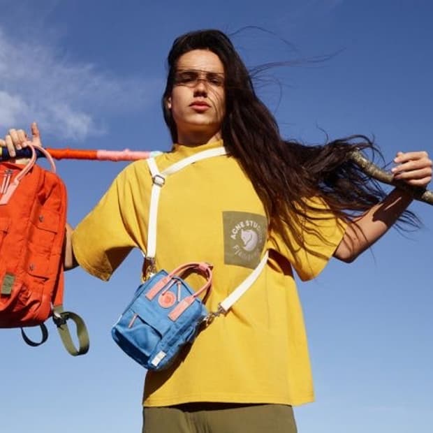 아크네스튜디오X피엘라벤 패치티셔츠