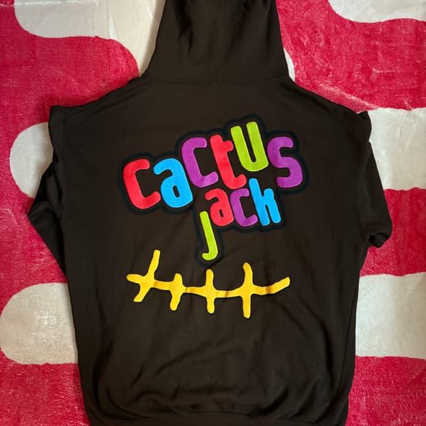 [L] 트래비스 스캇 캑투스잭 맥도날드 스마일 후드 브라운