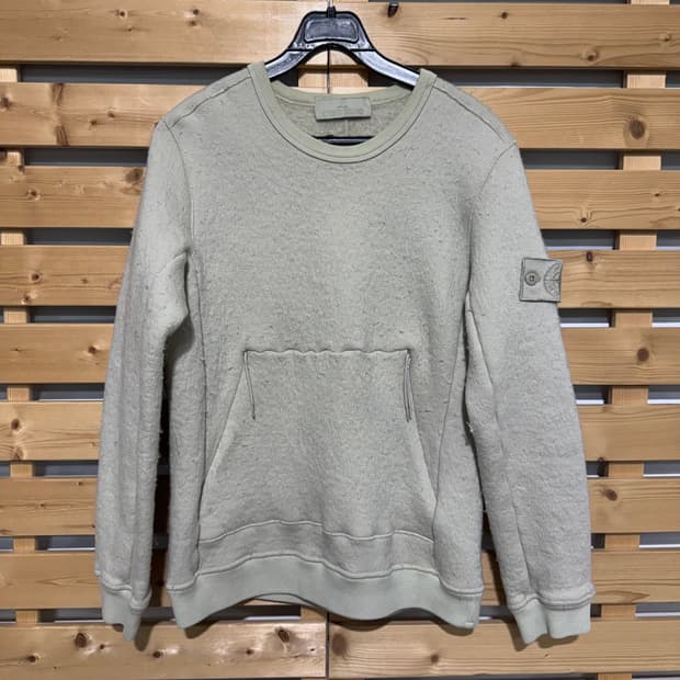 스톤아일랜드 고스트피스