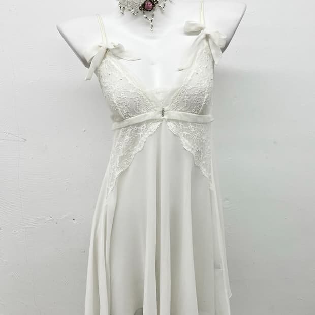 에블린 화이트페어리 리본 슬립