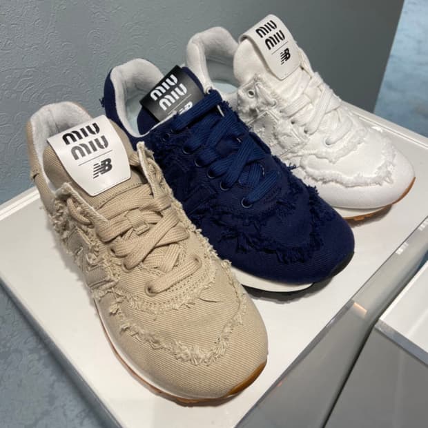 뉴발란스x미우미우 