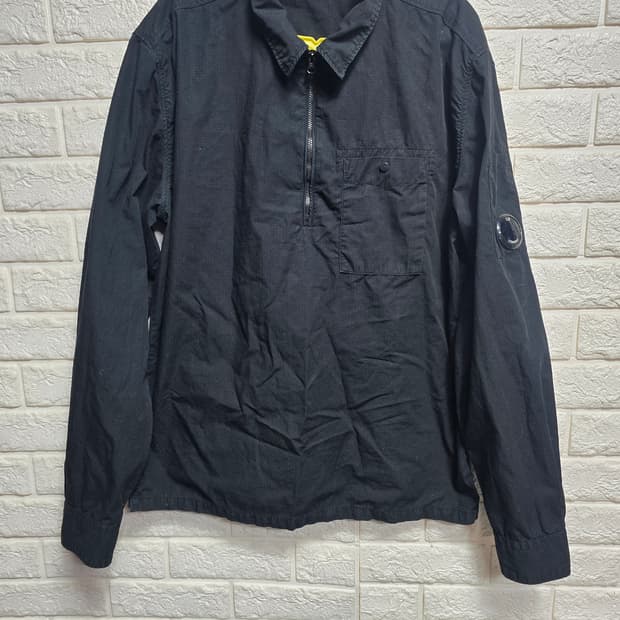 cp컴퍼니 아노락 티셔츠 L 22년