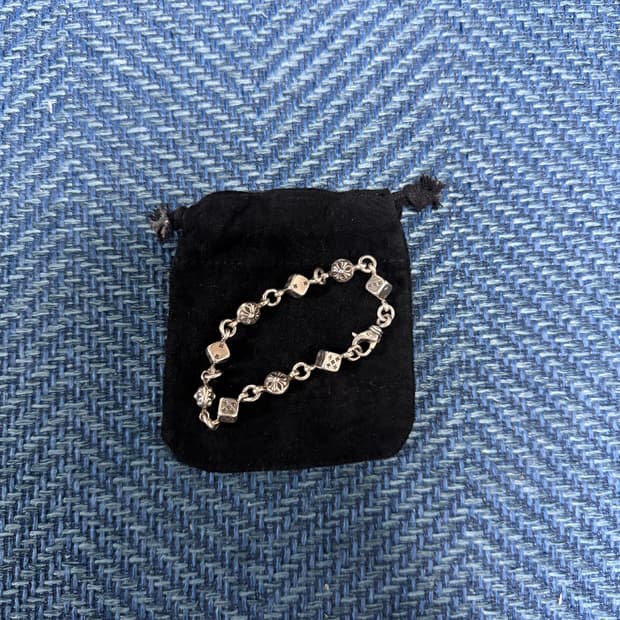 크롬하츠 다이스 팔찌 9링크