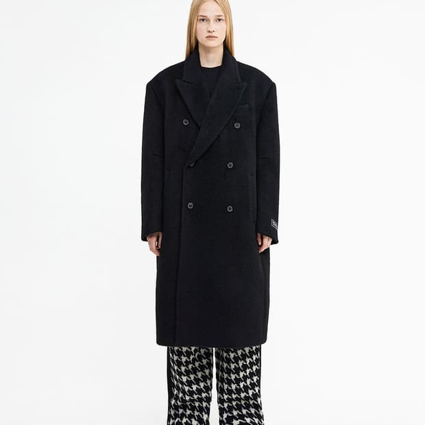 구매) 아더에러 ZANY Coat Noir A3