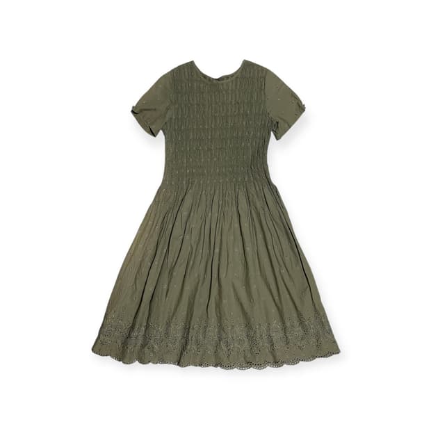 플라워 펀칭 스모크 원피스