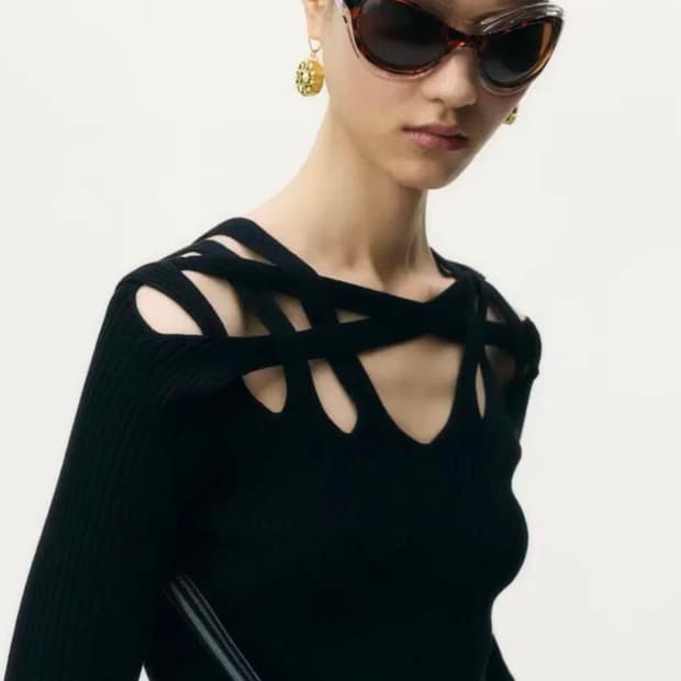 글렌마틴스 H&M 컷아웃 니트 xs