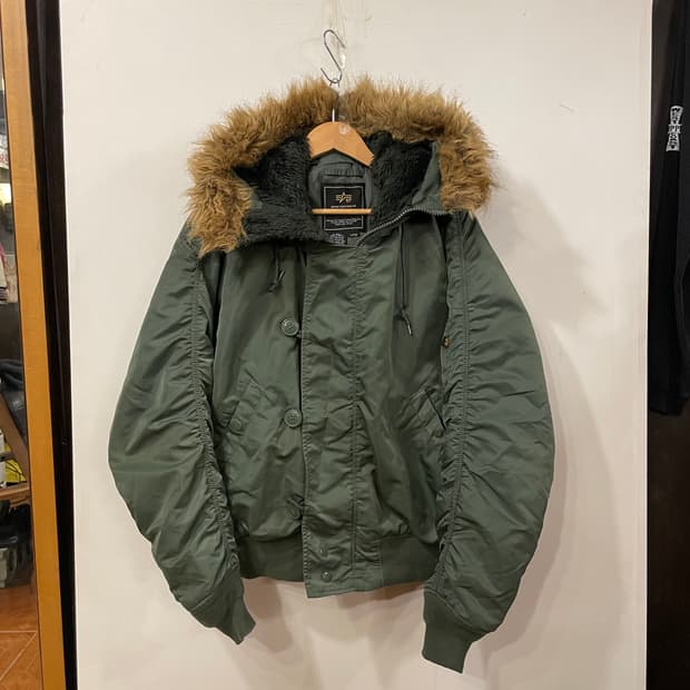 알파인더스트리 n2b L