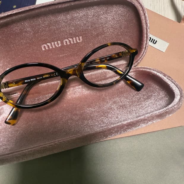 미우미우 리가드 안경 판매해요