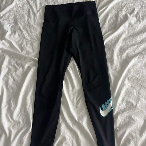 Nike 레깅스 L