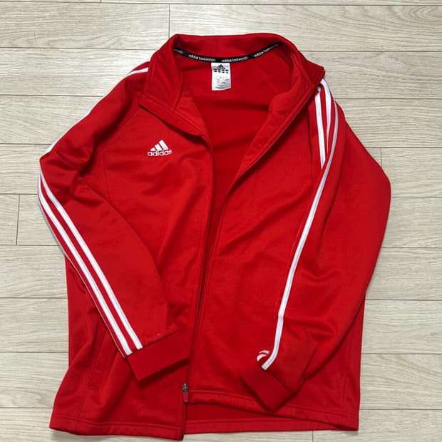 아디다스 빨흰 레드 져지