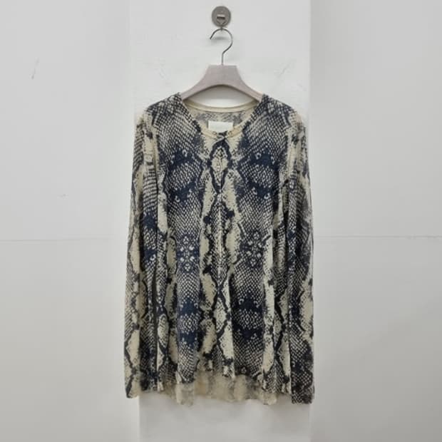 Zadig & Voltaire 쟈딕앤볼테르