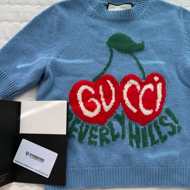 구찌 베버리힐스 체리 반팔니트