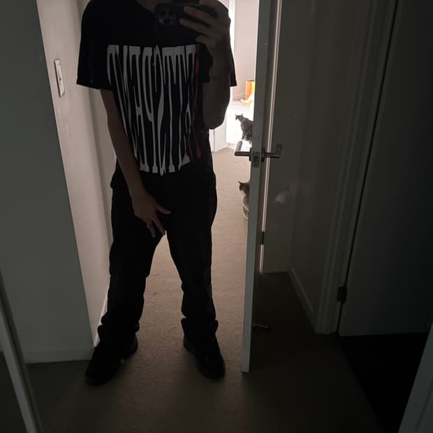 early life crisis 넷스펜드 vlone 한정판 머천