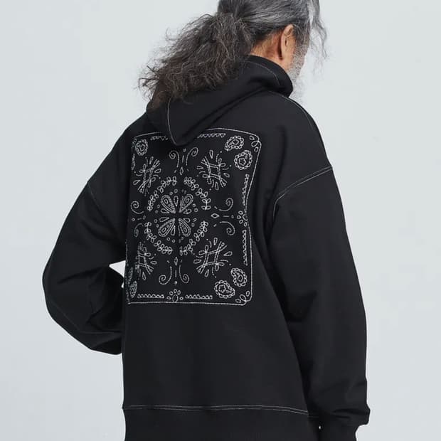 프리즘웍스 니들워크 스티치 후드티