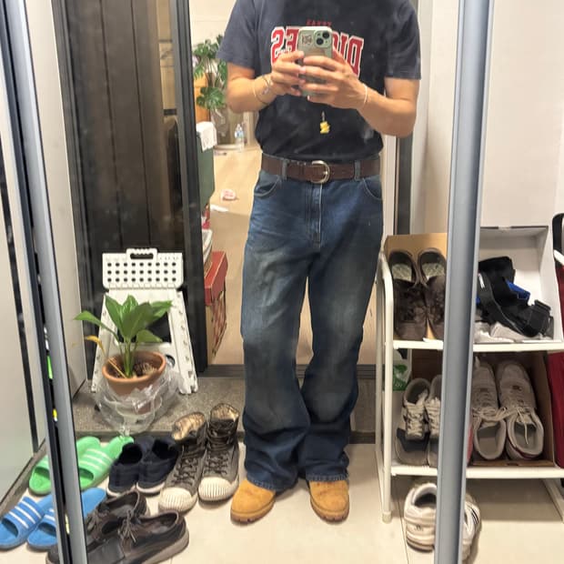 더티워싱 벨바텀 데님