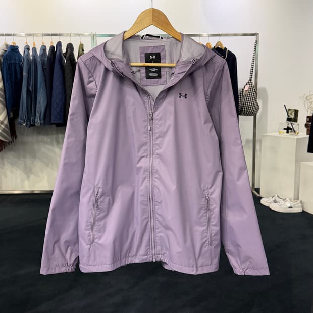 [L] 언더아머 퍼플 바람막이