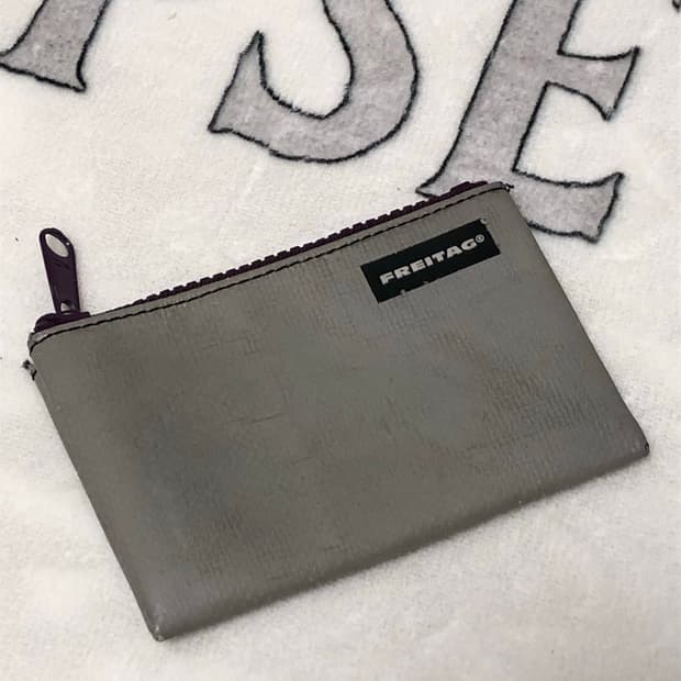 Freitag 카드지갑