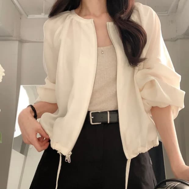 사색 에센 셔링 블라우스 자켓 아이보리 사색 블라우스 사색 자켓  63,